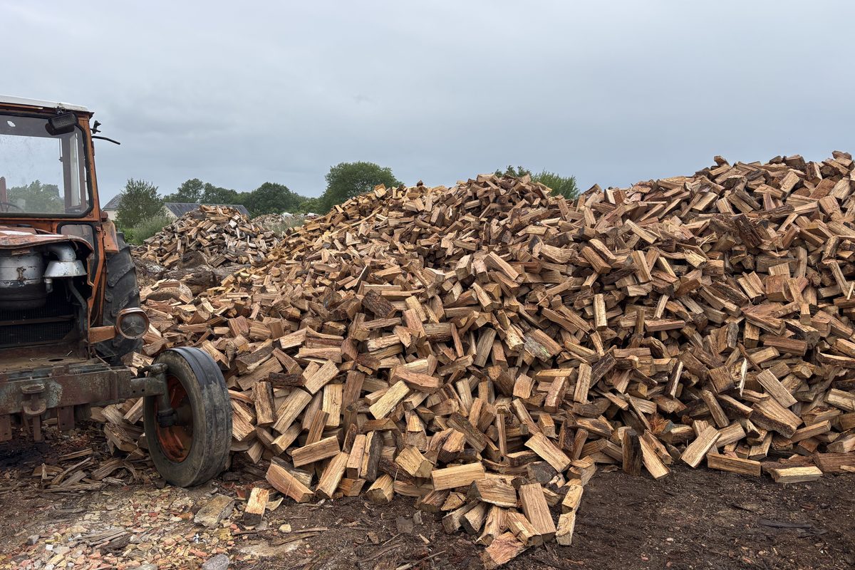 Bois de chauffage Bilhaud & Fils — Civray